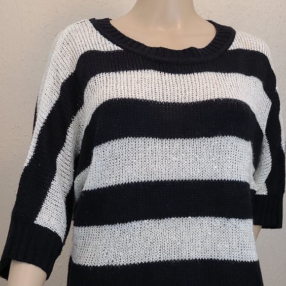 AB Studios stripe black/white sweater, Large - Picture 3 of 9